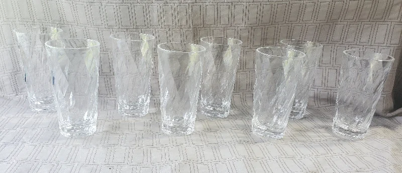 Set of 8 Hard Plastic Juice Tumblers